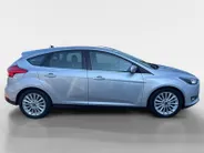 Ford Focus 1.0 Titanium | 1e eigenaar | Adaptive cruise |  Multimedia | Parkeer sensoren | Led koplampen |