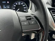 Mitsubishi Eclipse Cross 2.4 PHEV Intense+ | Stoel- en stuurverwarming | Elektrisch verstelbare stoelen | Trekhaak | Achteruitrijcamera | Parkeersensoren voor- en achter | Navi | Climate Control
