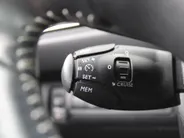 Peugeot 308 1.2 PureTech Allure | Panoramadak | 17” LM | Parkeersensor v+a | Navi | Cruise | Clima | Apple CarPlay/Android Auto |