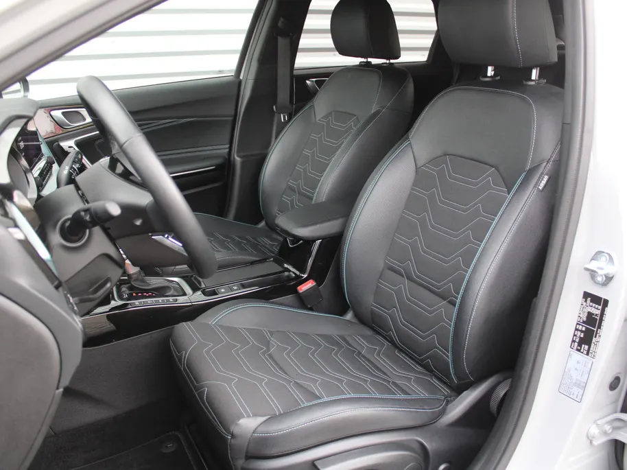 Kia Ceed 1.0 T-GDi MHEV Design Edition | Stuur-/stoelverwarming | Cruise adapt. | Camera | 16" LM | Dodehoekdetectie | JBL audio | LED |