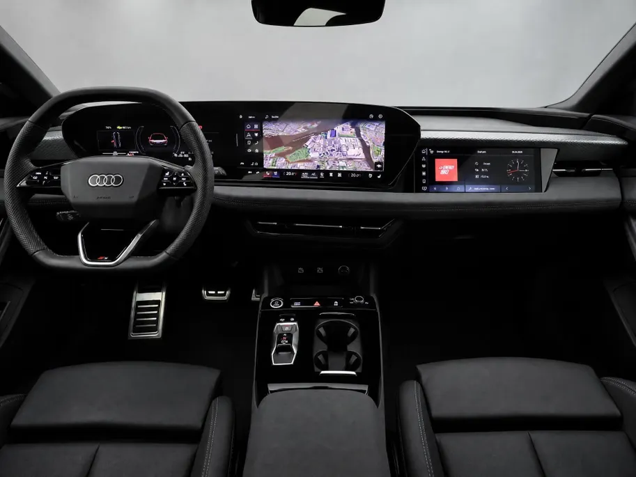 Audi A6 e-tron S edition e-tron 100kWh 367 PK · Tech pro · Panorama-glasdak · Sportstoel plus leder zwart · Stoelmassage + ventilatie