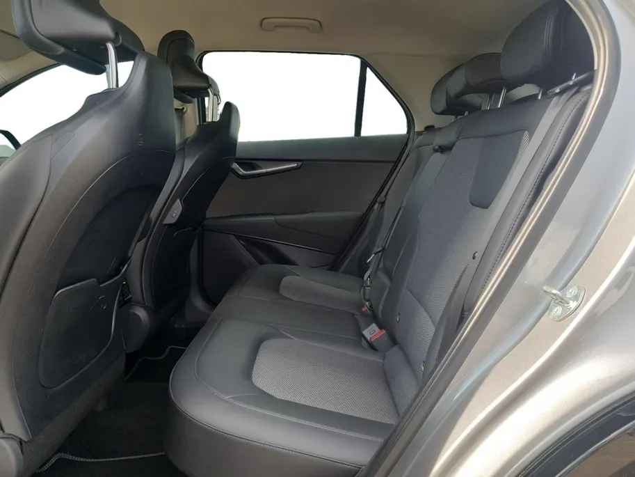 Kia Niro 1.6 GDi Hybrid DynamicLine Edition | Dodehoek detectie | Elektrisch bedienbare best. stoel | Navigatie | Adaptieve cruise control | Apple Carplay / Android Auto | Verbruik 1 op 20!