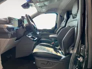 Ford E-Transit Custom 320 L2H1 MS-RT 71 kWh DC | Direct Beschikbaar | Snel Rijden | Uniek | 2300KG Trekgewicht | Sportstoelen |