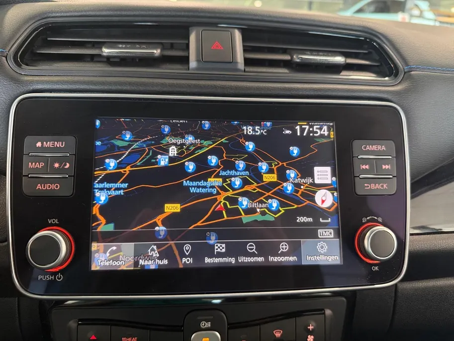 Nissan Leaf Tekna 40 kWh *Navigatie *360Camera *Climate Controle *Pro-pilot *Stoel & Stuur verwarming*Bose audio * Parkeersensoren voor en achter*