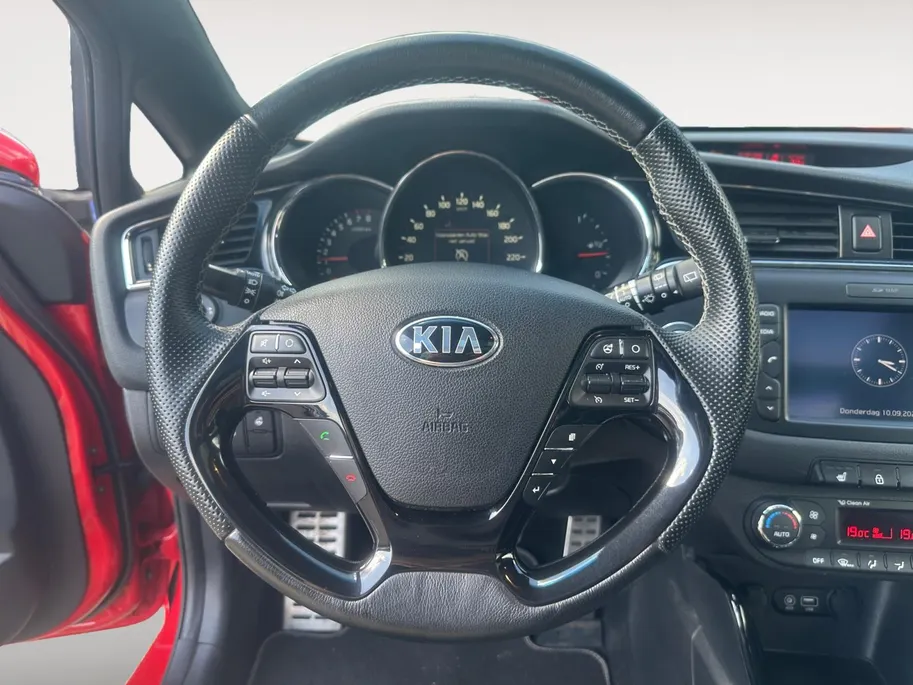 Kia cee'd Sportswagon 1.0 T-GDi GT-Line | Camera | Pano | Stuur en Stoel Verw |