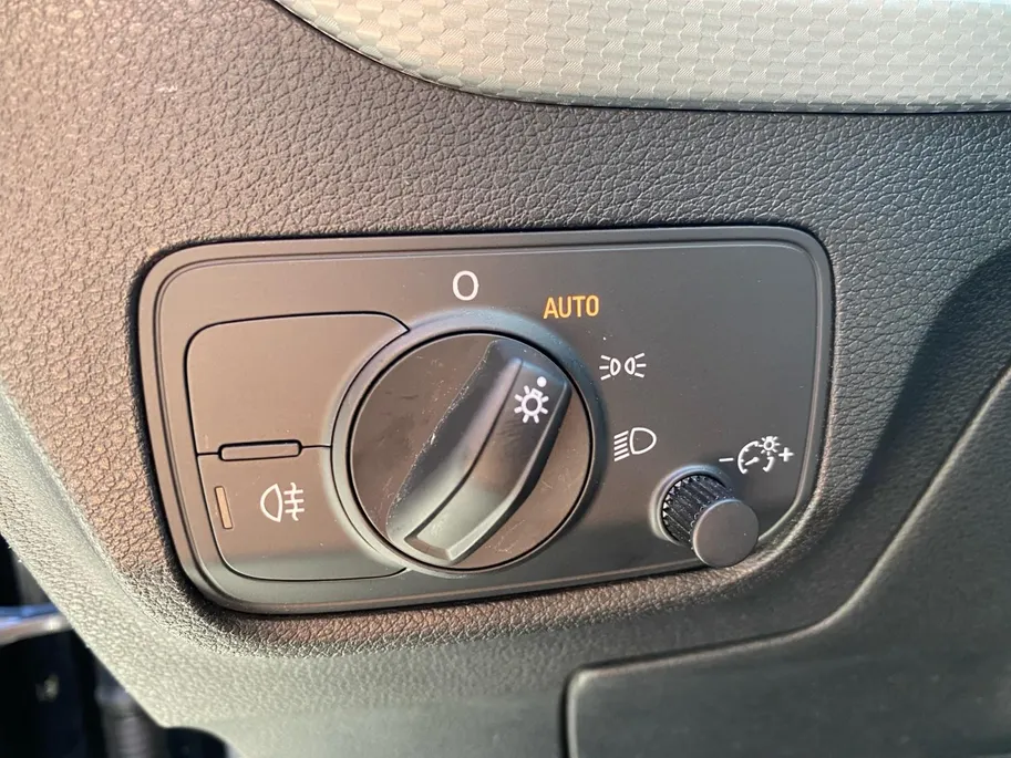 Audi Q2 35 TFSi S-Tronic autom. Pro Line Nederlandse auto | Trekhaak | Pano Dak | Climate Control | Cruise Control | DAB | BOVAG | etc.