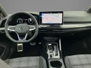 Volkswagen Golf 1.5eHybrid 200kW/272PK GTE Black Style · Panoramadak · Trekhaak · Camera ·  Apple/Android Car Play · Garantie t/m 10-09-2030 of 10000km.