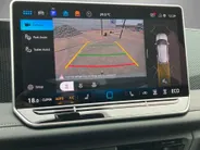 Volkswagen Tiguan 1.5 eHybrid 150KW/204pk DSG Life Edition Panoramadak · Trekhaak · 360°Camera + Parkeersensoren · Garantie t/m 23-07-2028 of 100000KM