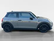 MINI 3-Deurs 1.5 Cooper , Chili Business Hele gave uitvoering! PRIJS RIJKLAAR incl. 12 Maanden garantie!