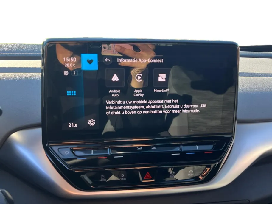 Volkswagen ID.4 Pro 77 kWh Nederlandse auto | WLTP 510km | Trekhaak | CarPlay | Navigatie | Adapt. Cruise | etc.