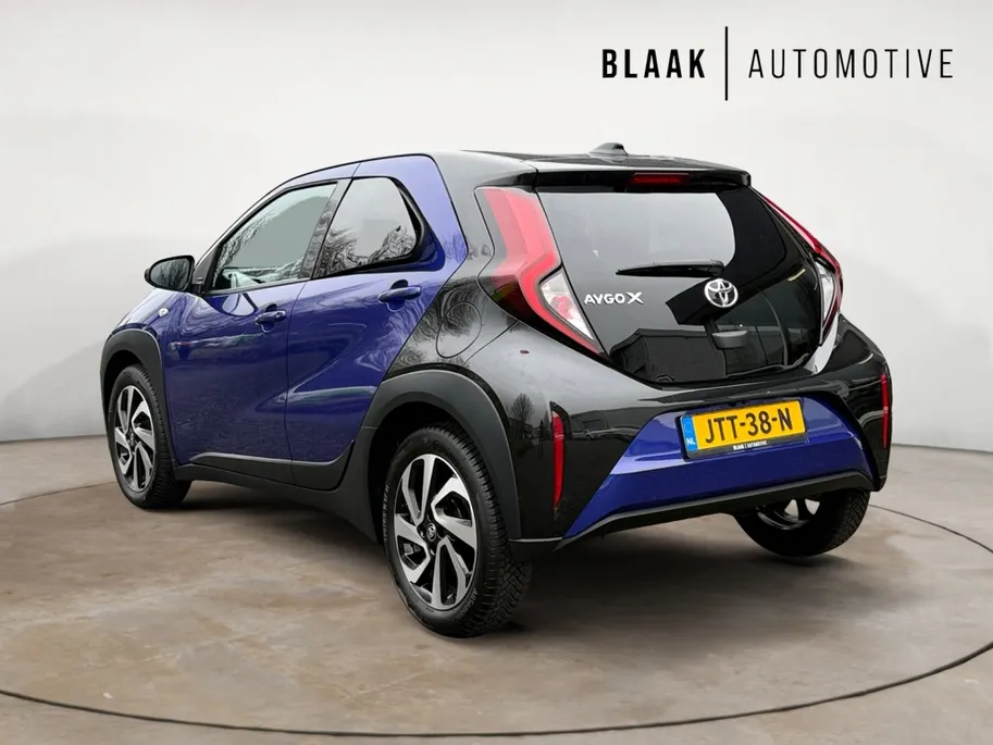 Toyota Aygo X 1.0 VVT-i MT Pulse | Bi-tone | all seasons | Android/Apple Carpl