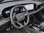 Audi Q6 e-tron S edition performance 100 kWh 306pk · Panoramadak · 360 Camera · Wegklapbare Trekhaak · Elek. Voorstoel · 21'' Inch · Garantie t/m 11-05-2031 of 100.000km