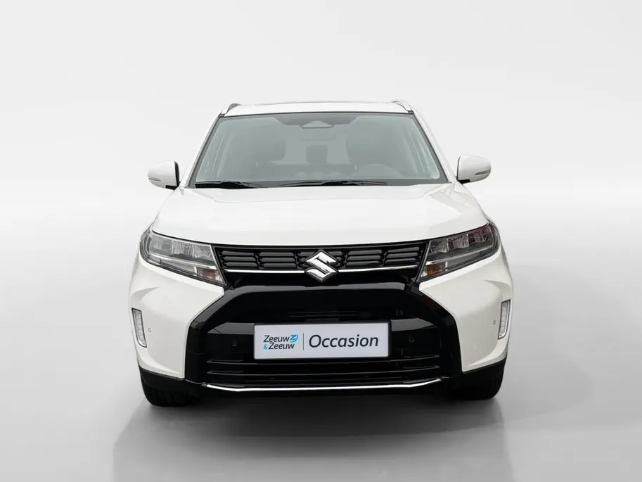 Suzuki Vitara 1.5 Hybrid Style 116PK AUTOMAAT SUNROOF! | Navigatie | Apple Carplay & Android Auto | Adaptive Cruise Control | Climate Control | Achteruitrijcamera | Parkeersensoren voor & achter | Stoelverwarming |