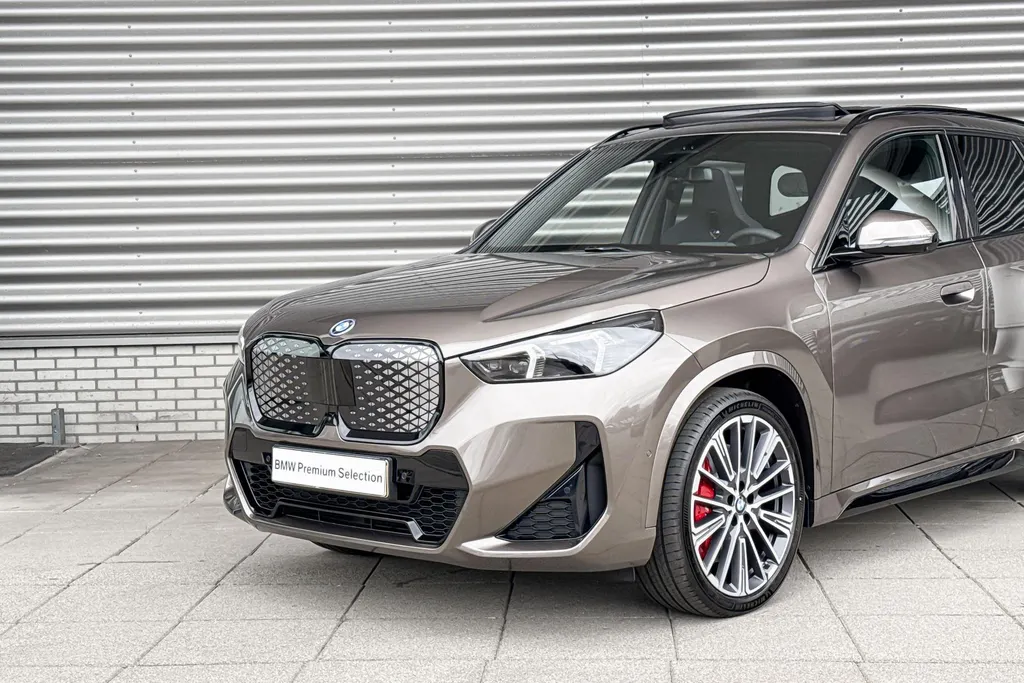 BMW iX1 eDrive20 67 kWh M Sport Edition