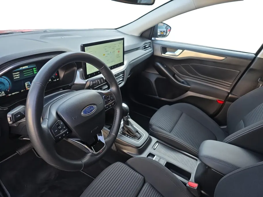 Ford Focus Wagon 1.0 EcoBoost Hybrid Titanium X Automaat | 1e Eigenaar | Afneembare Trekhaak | Winterpack | Elektr. achterklep | B&O Audio | Dealer onderhouden | 12 maanden garantie! |
