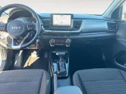 Kia Stonic DynamicLine Automaat | Navi | Clima | Camera | Cruise Control | LM Velgen | Apple Carplay | Android Auto