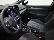 Volkswagen Golf 1.5eHybrid 200kW/272PK GTE · Navigatie · Apple/Android Car Play · Camera + Parkeersensoren · Garantie t/m 13-05-2030 of 100000km
