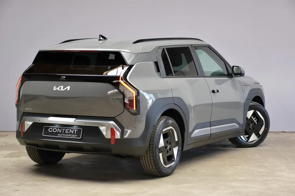 Kia EV3 81,4 kWh 204pk Plus NIEUW