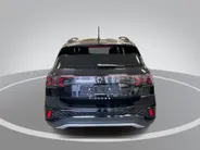 Volkswagen T-Cross 1.5 TSI 150pk DSG R-Line · Trekhaak · Apple/Android Car Play  Camera · Navigatie · Stoelverwarming · P-Sensoren · 17'' Inch · Garantie t/m 26-10-2027
