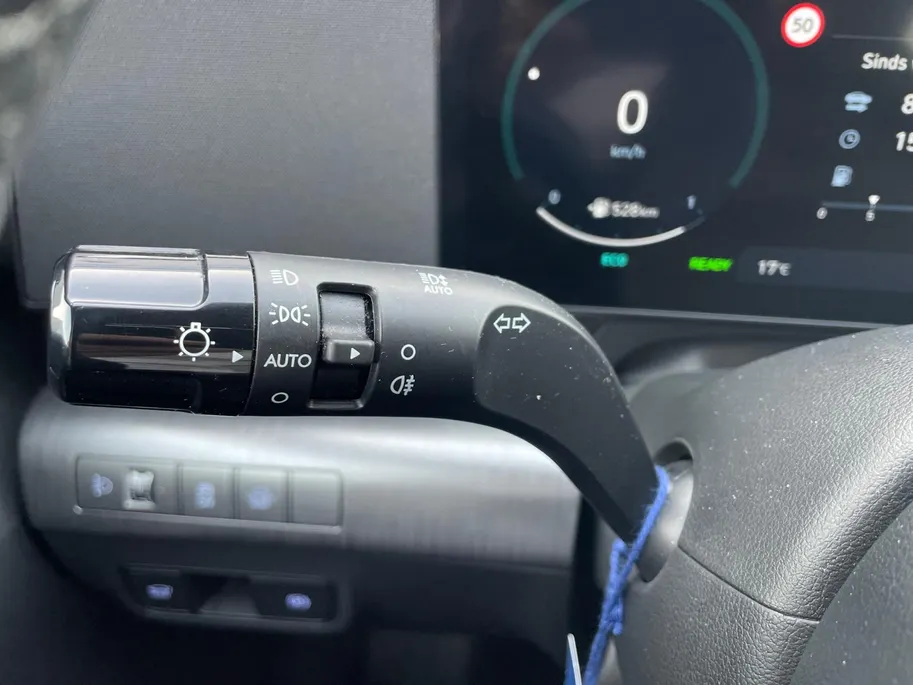 Hyundai Kona 1.6 GDI HEV Comfort Smart | Navigatie| Climate Controle| Lichtmetalen velgen| Parkeer sensoren| Camera| Dealer onderhouden