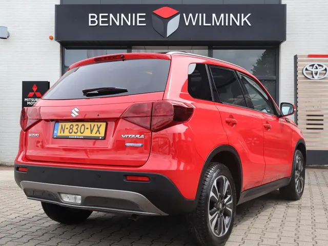 Suzuki Vitara 1.4 BoosterJet Style Hybrid | Panoramadak | Carplay | All Season