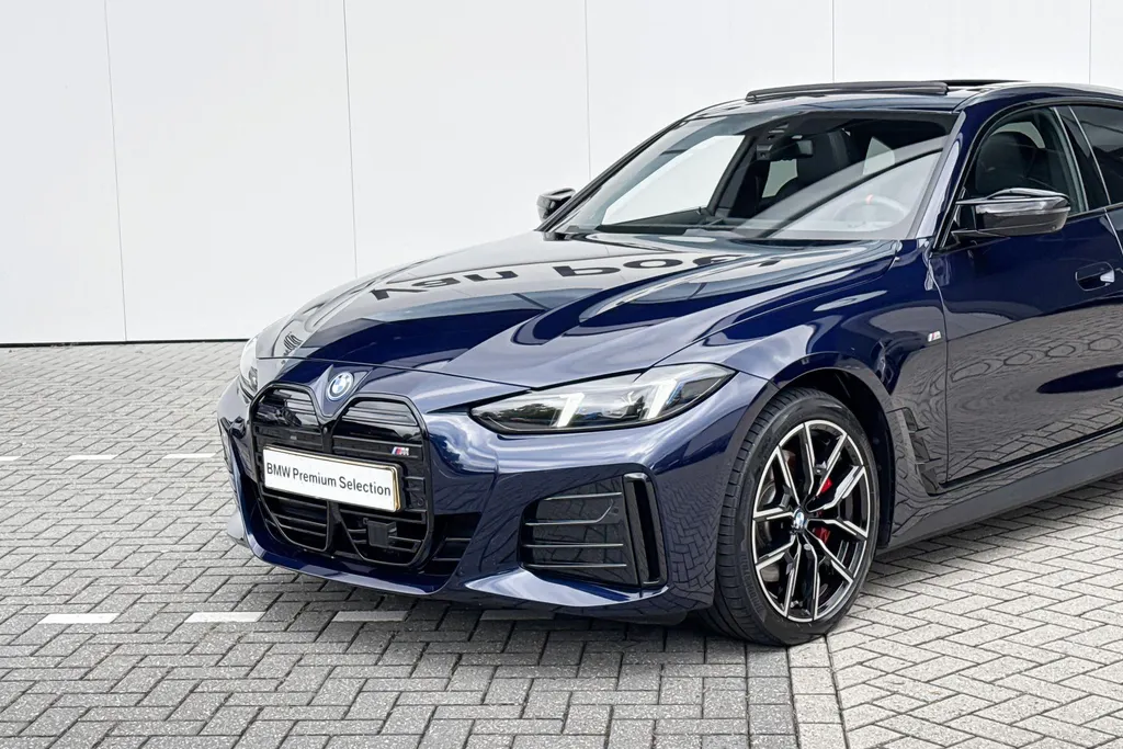 BMW i4 M60