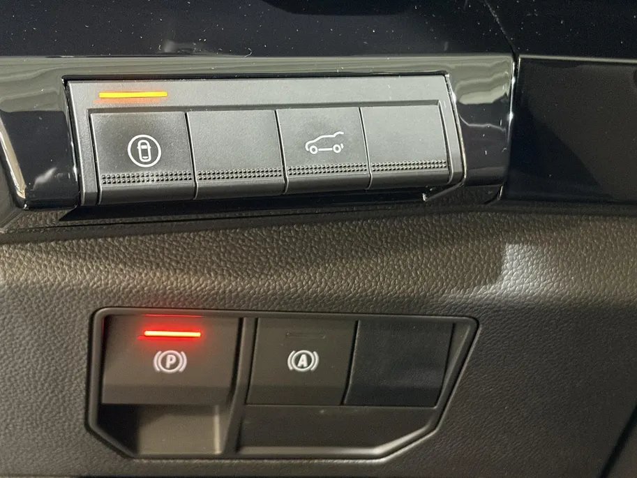 Renault Austral 200PK E-Tech Full Hybrid Techno Esprit Alpine AT | 1e eigenaar | Elektrische Klep | Navi | Adaptive Cruise Control | Apple CarPlay/Android Auto | Full LED | Lichtmetalen Velgen | Licht & Regen Sensor |