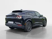 Ford Mustang Mach-E Extended Premium RWD 91 kWh | Technologypack | 360Camera | Adaptive Cruisecontrol | El. Achterklep | 19' Lichtmetaal | B&O Audio | Nieuw op voorraad! |
