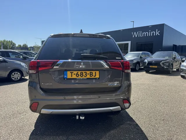 Mitsubishi Outlander 2.0 PHEV Executive | Trekhaak