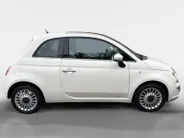 Fiat 500 1.2 Lounge airco , lm velgen , panoramadak , tel , usb , el ramen en spiegels .