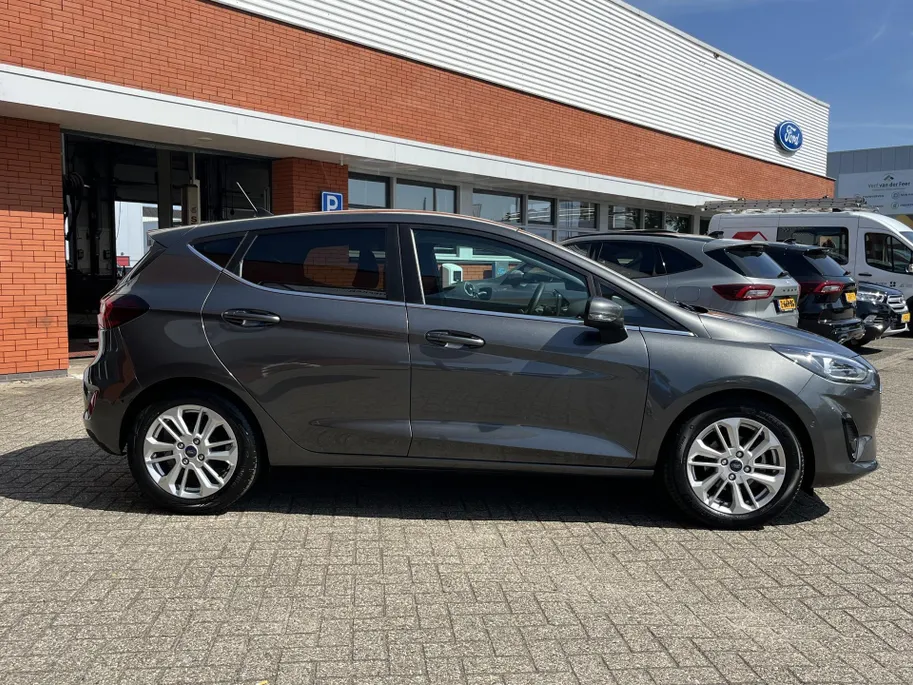 Ford Fiesta 1.0 EcoBoost Hybrid Titanium X
