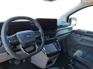 Ford E-Transit Custum 320 L1H1 Sport 71 kWh DC | Dubbele Schuideur | Camera | Trekhaak | 17' Lichtmetaal | Halfleer bekleed | Led verlichting | El. Verst. bestuurdersstoel| Apple Carplay&Android Auto |