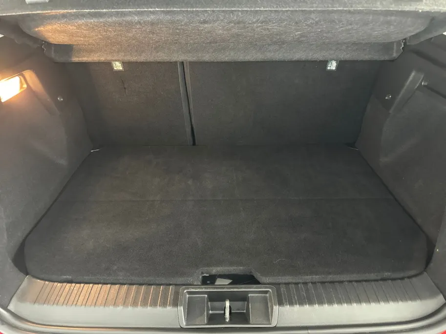 Renault Captur 1.6 E-Tech PHEV 160 Intens | Groot Scherm + Navigatie | Parkeercamera | Cruise Control