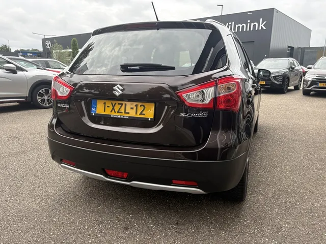 Suzuki S-Cross SX4 1.6 Exclusive | Panoramadak | All Seasons
