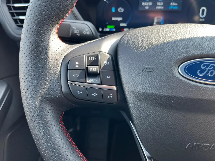 Ford Kuga 2.5 PHEV ST-Line | Adaptieve Cruise Control | 360 Camera | Stoel/Stuur/Voorruitverwarming | Dodehoek Detectie | Navigatie |