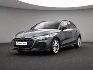 Audi A3 Sportback 45 TFSIe 272pk S-tronic S edition Competition · Camera · Sonos Audio · Elektrische stoelverstelling · Keyless  · Stoelverwarming · Afneembare Trekhaak · Fabrieksgarantie tot 03-04-2030 of 100.000km