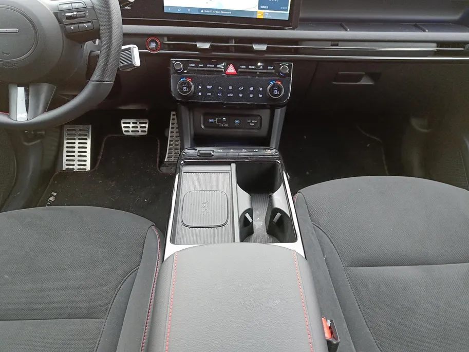 Hyundai Tucson 1.6 T-GDI PHEV N Line | All weather banden | Rondom camera | electrische stoelverstelling | |