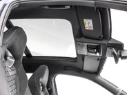 Volkswagen Tiguan 1.5 204pk DSG eHybrid R-Line Edition · Panoramadak · Wegklapbare Trekhaak · 360 Camera · Massage · 19'' Inch · Garantie t/m 15-09-2030 of 100.000km
