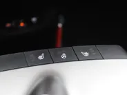 Kia EV6 Light Edition 63 kWh | Stuur-/stoelverwarming | Camera | 19' LM | LED | Cruise adapt. | Clima | Draadloze telefoonlader | 17% bijtelling |