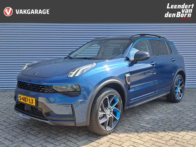 Lynk & Co 01
