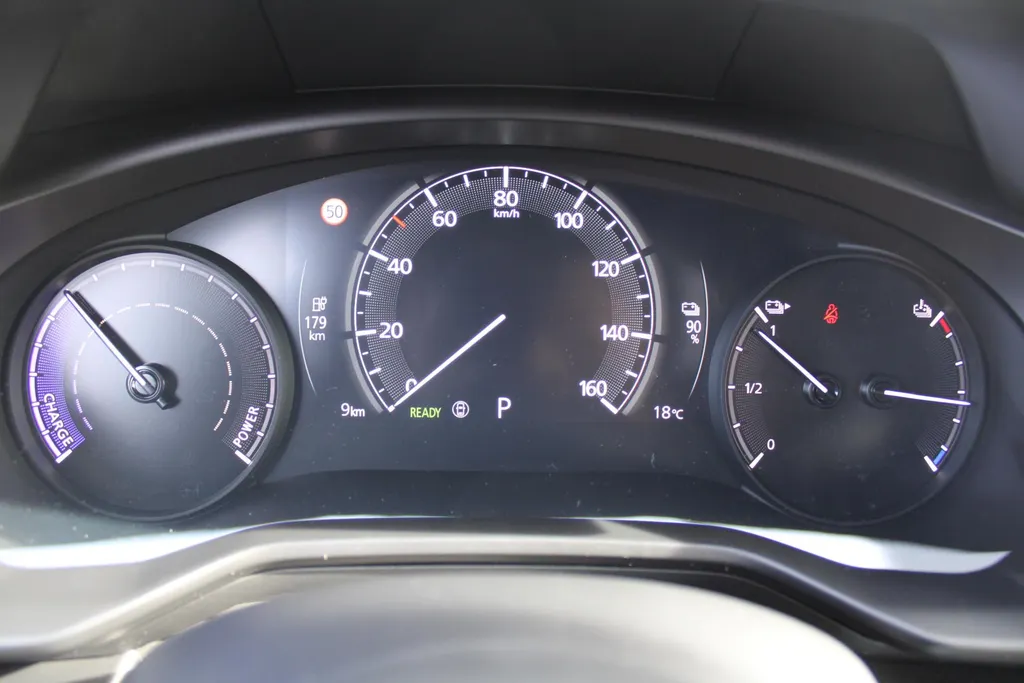Mazda MX-30 e-SkyActiv EV 145PK Advantage Modern 36 kWh | Stoelverwarming | HUD | Dodehoek detectie | Elek. stoelverstelling | LED | 18' LM | Camera |