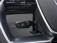 Audi e-tron 55 quattro edition 95 kWh 408pk · Panoramadak · 360 Camera · Afneembare Trekhaak · Lederen Bekleding · Elek. Stoelen + Geheugen Bestuurder ·
