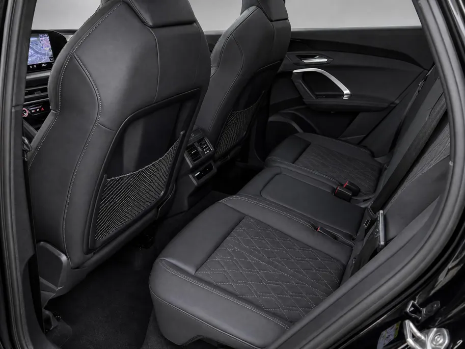 Audi Q5 2.0 TFSI e-hybrid 299pk quattro S edition · SOH 97,1% · Panoramadak · 360° Camera + parkeersensoren · Apple/Android Car Play · Fabrieksgarantie t/m 22-09-2029 of 100.000Km