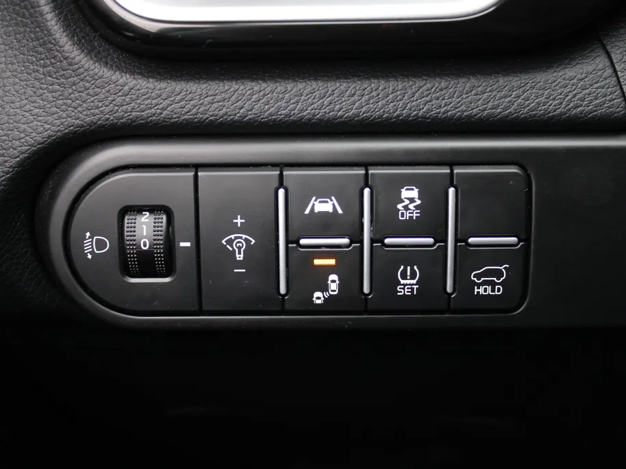 Kia Ceed Sportswagon 1.5 T-GDi MHEV DynamicPlusLine | Stoel- & stuurverwarming | Camera | LED | Navi | Elek. achterklep |