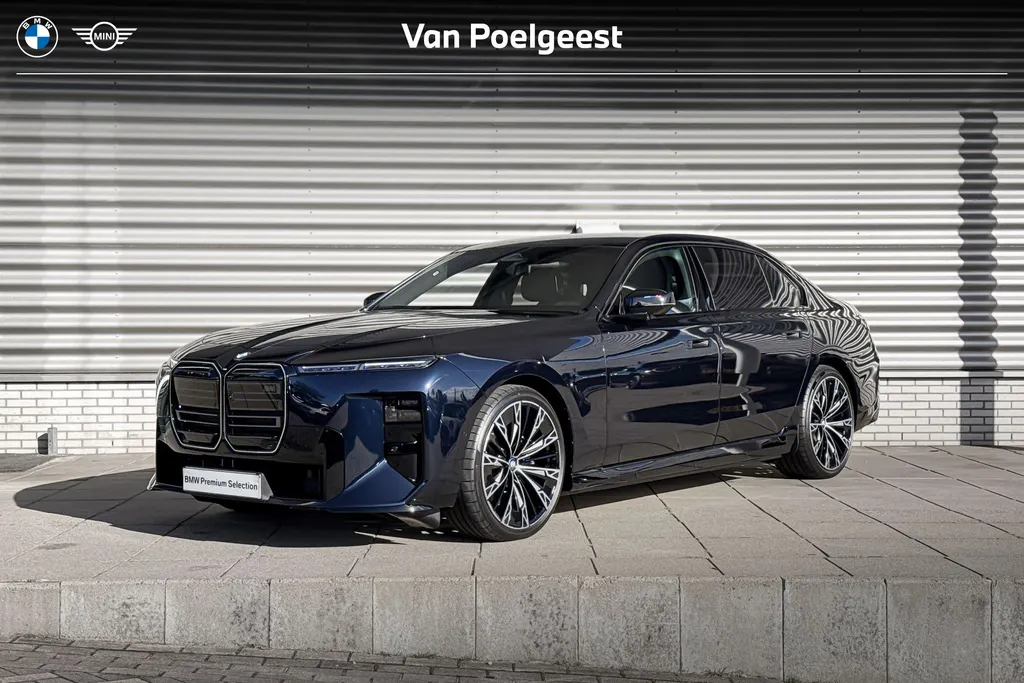 BMW i7 M70 xDrive 118.1 kWh