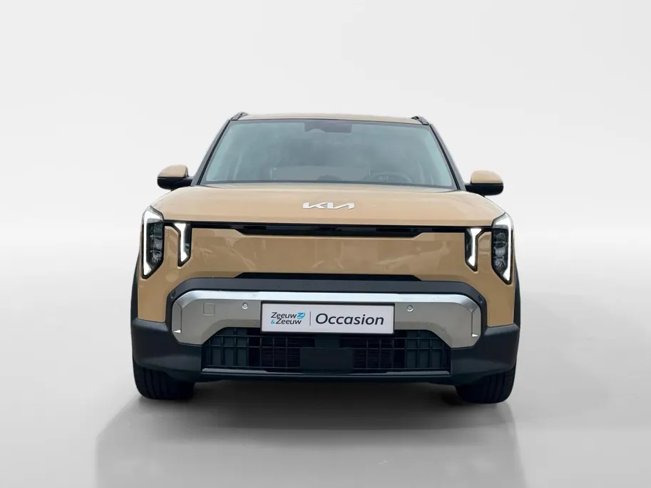 Kia EV2 Plus 42.2 kWh | Navigatie | Climate control | Adaptive cruise control | Stoel + Stuurverwarming | Parkeersensoren voor en achter + parkeercamera achter