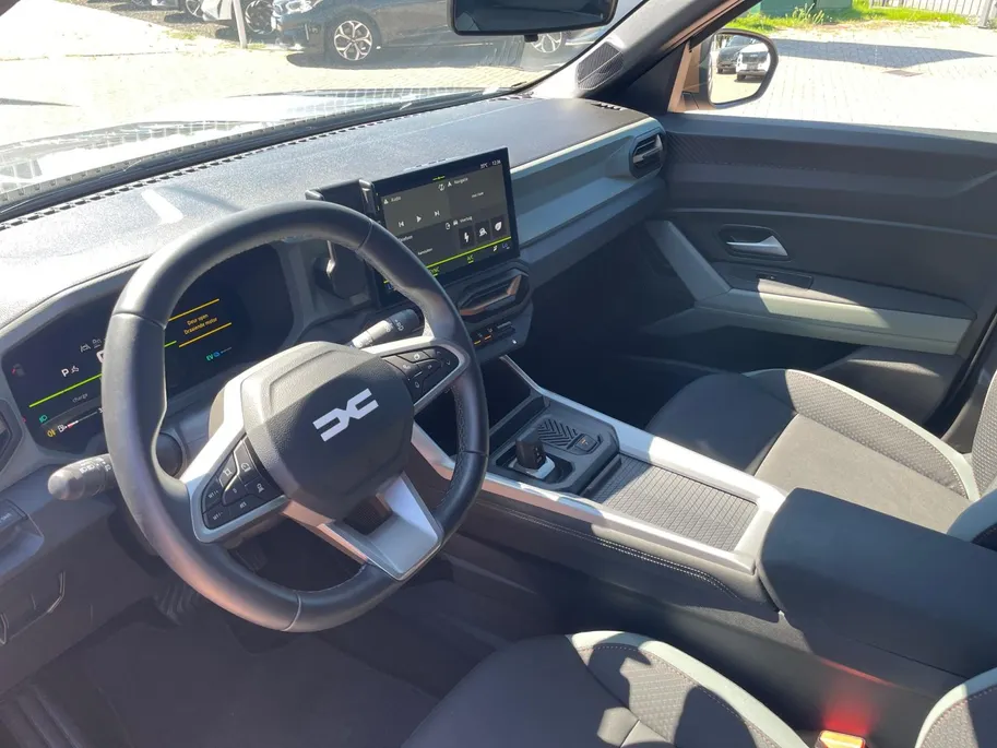 Dacia Bigster 1.8 Hybrid 155 Extreme *Automaat*Navi+360Camera*Schuif/kanteldak*Climate Control*Adapt Cruise Control*Zeer nette auto!