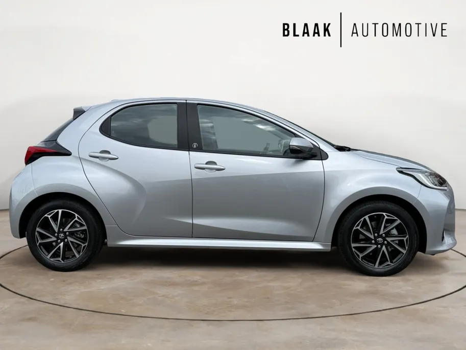 Toyota Yaris Hybrid Team D Apple/Android | Camera | Cruise control