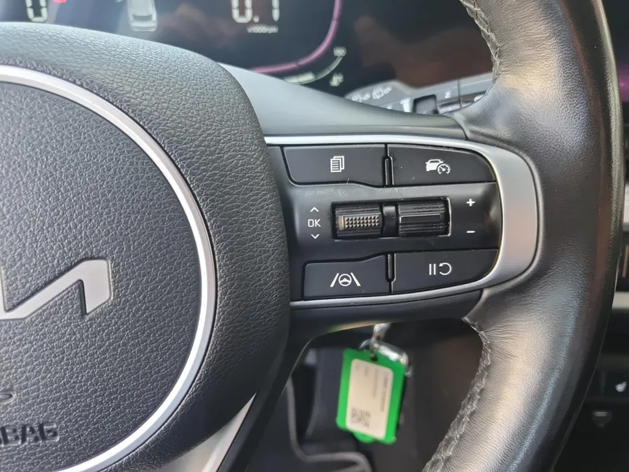 Kia Sportage 1.6T MHEV DynamicLine Edition | Stoel en stuurverwarming | Navigatie | Camera | Apple Carplay / Android Auto | Climate control |
