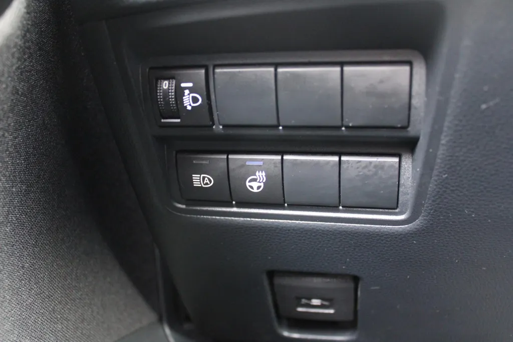 Mazda 2 Hybrid 1.5 Select | Airco | Navi | Cruise | PDC | Head-up display | Keyless | Camera |